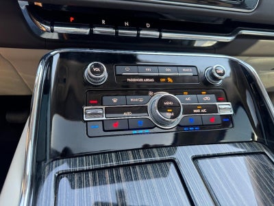 2024 Lincoln Navigator Black Label 4x4