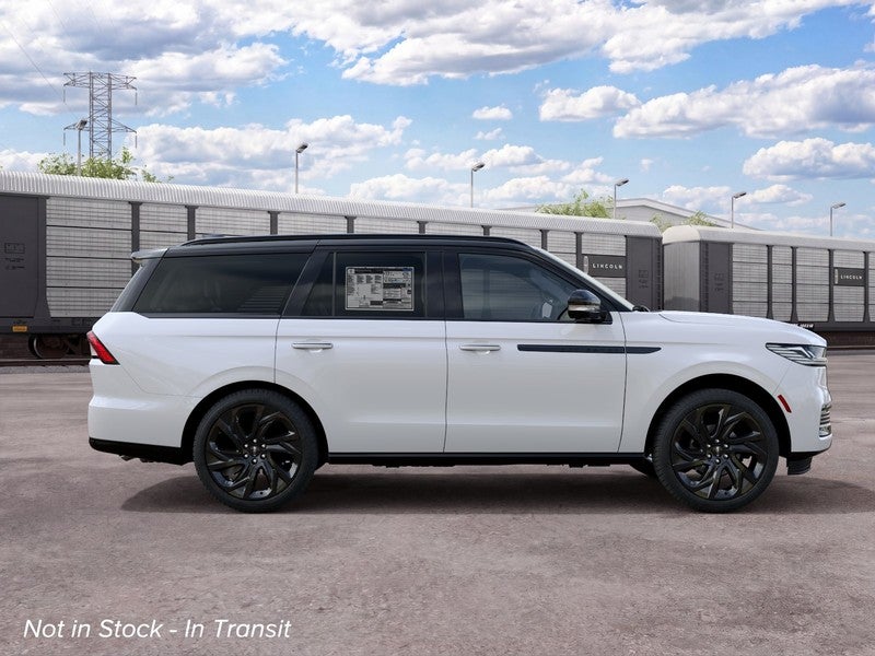 2027 Lincoln Navigator Black Label 4x4