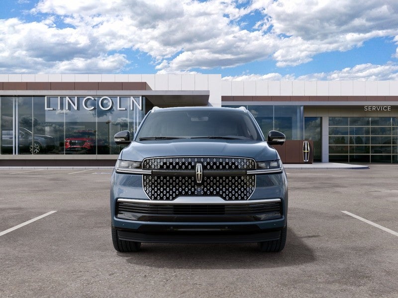 2027 Lincoln Navigator L Reserve 4x4