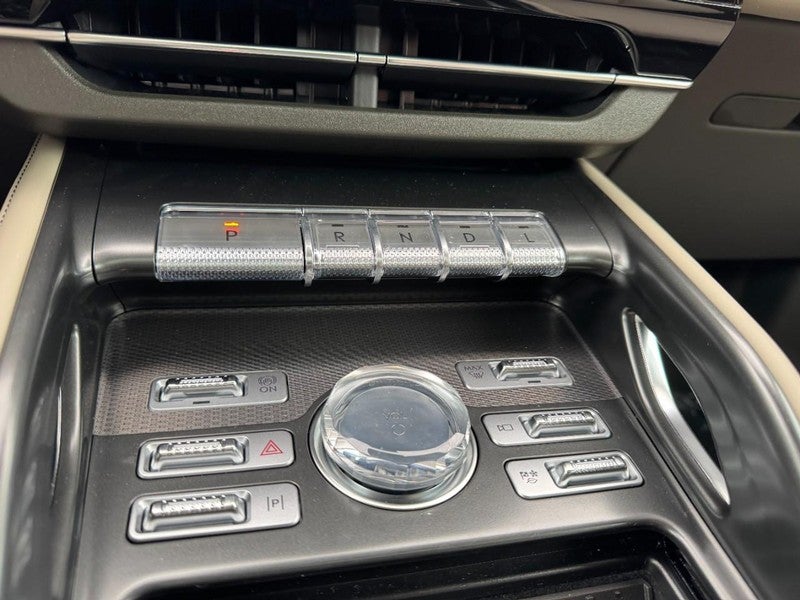 2025 Lincoln Nautilus Premiere AWD