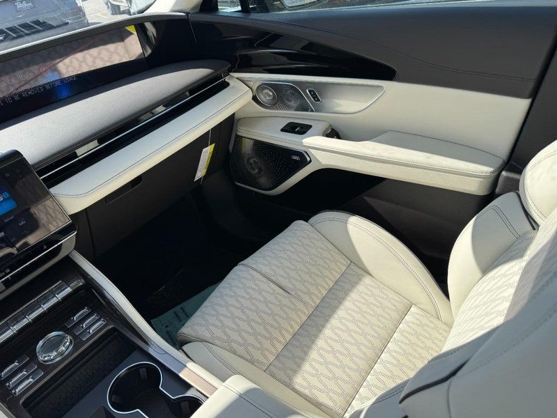 2025 Lincoln Nautilus Black Label AWD