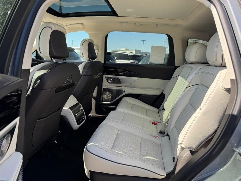 2025 Lincoln Nautilus Black Label AWD