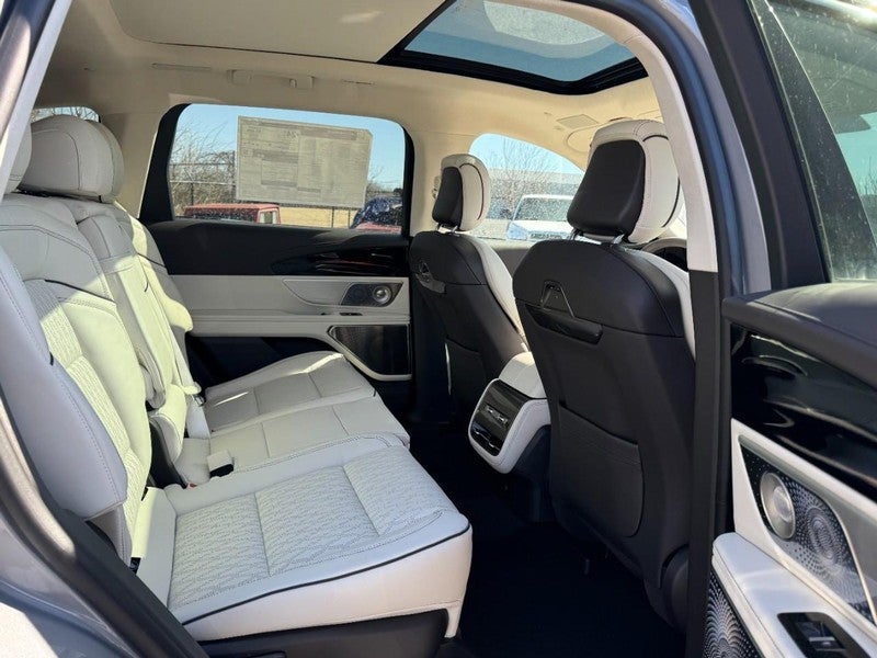 2025 Lincoln Nautilus Black Label AWD