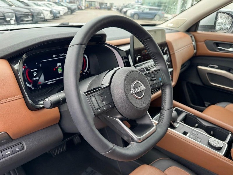 2024 Nissan Pathfinder Platinum 4WD