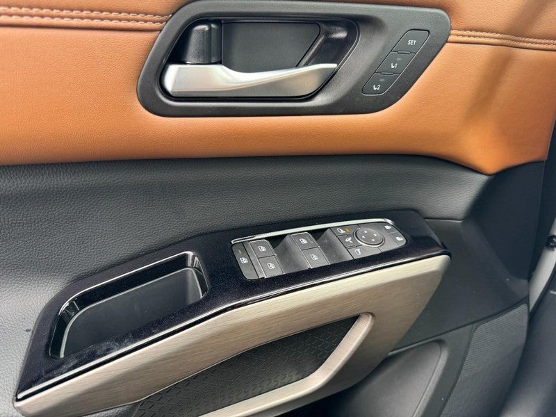 2024 Nissan Pathfinder Platinum 4WD