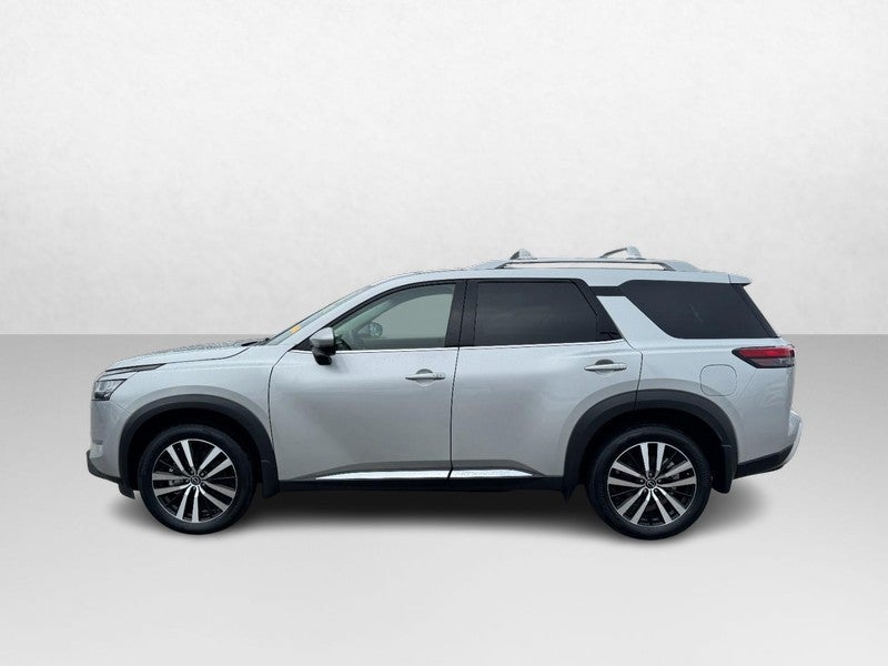 2024 Nissan Pathfinder Platinum 4WD