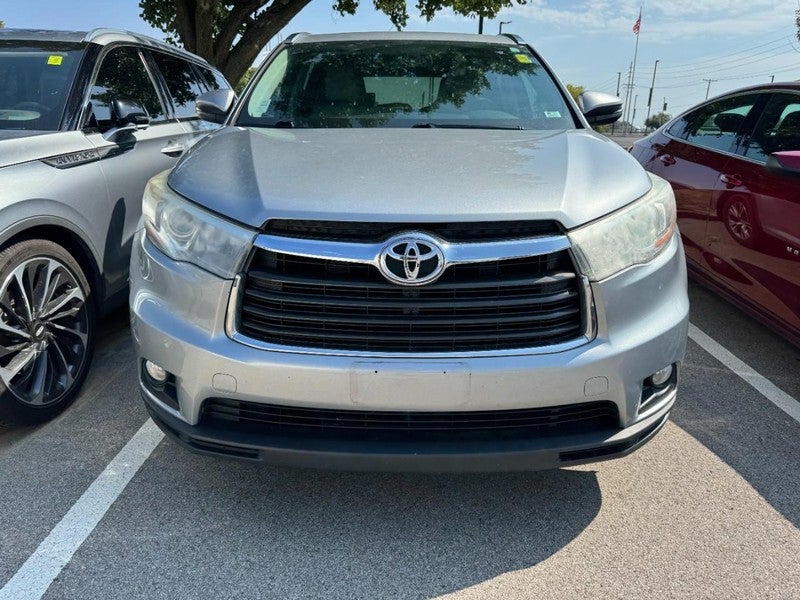 2015 Toyota Highlander AWD 4dr V6 XLE (Natl)