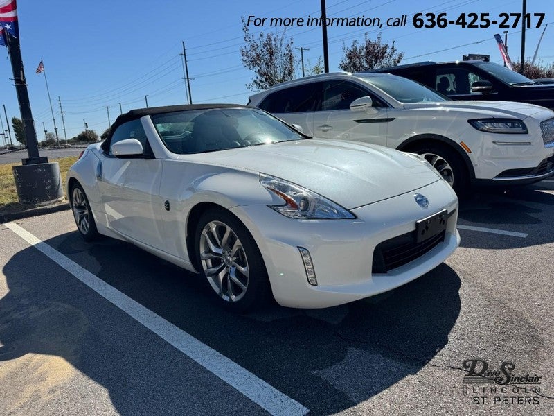 2014 Nissan 370Z 2dr Roadster Auto Touring