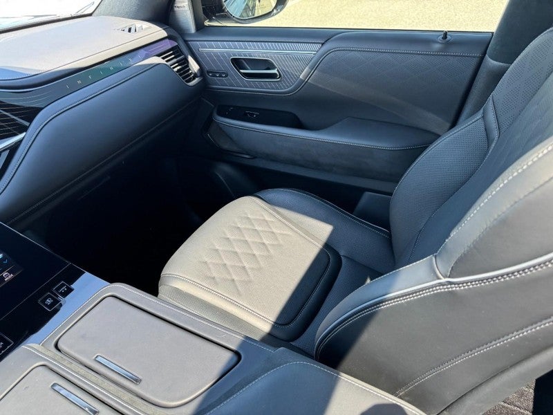 2026 INFINITI QX80 AUTOGRAPH AWD