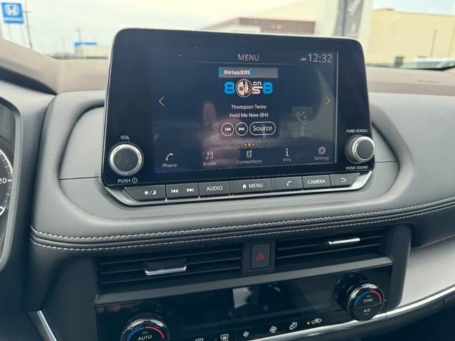 2023 Nissan Rogue FWD SV