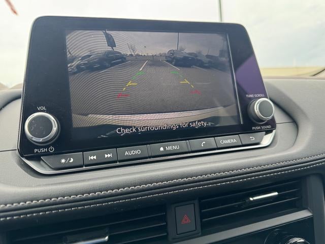 2023 Nissan Rogue FWD SV