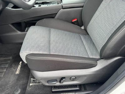 2023 Nissan Rogue FWD SV