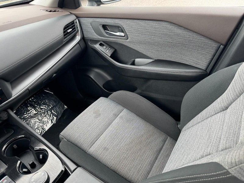 2023 Nissan Rogue AWD SV