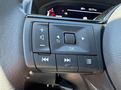 2023 Nissan Rogue AWD Platinum