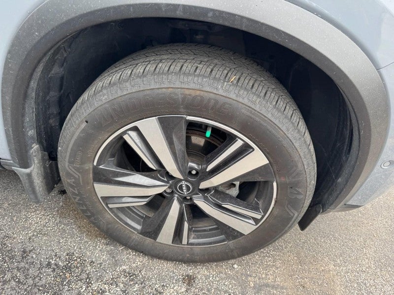 2023 Nissan Rogue AWD Platinum