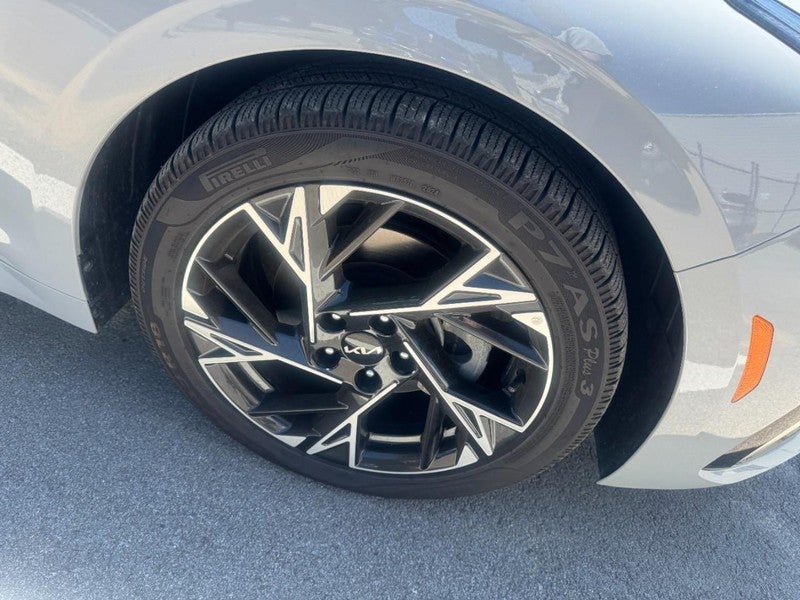 2025 Kia K5 GT-Line Auto FWD