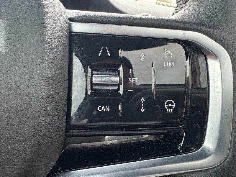 2023 Land Rover Discovery Sport SE R-Dynamic 4WD