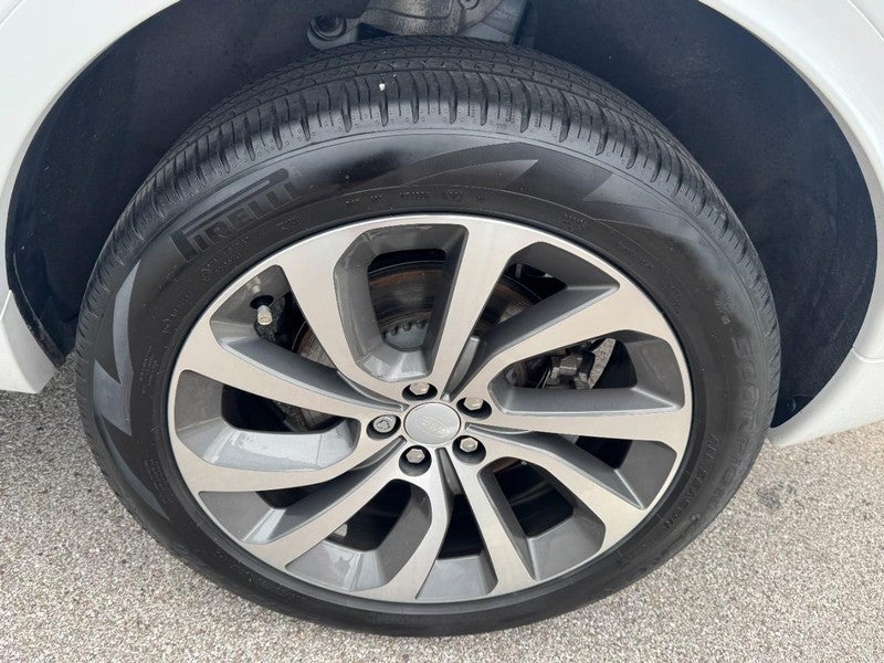 2023 Land Rover Discovery Sport SE R-Dynamic 4WD