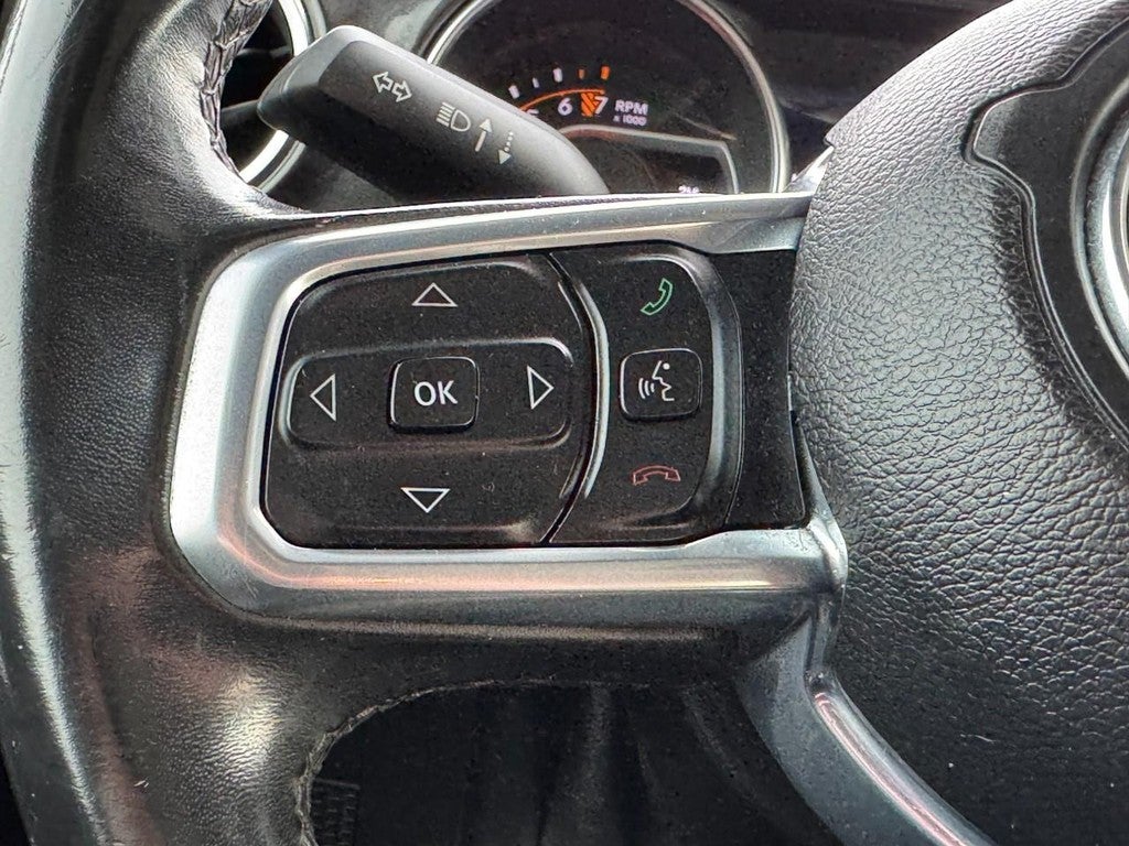 2019 Jeep Wrangler Unlimited Sahara Altitude 4x4