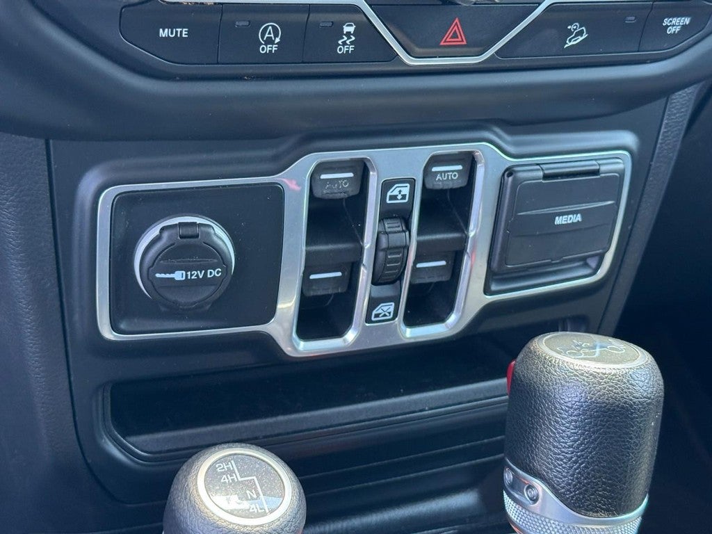 2018 Jeep Wrangler Unlimited Sahara 4x4