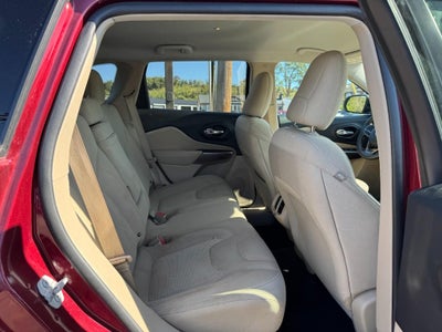 2019 Jeep Cherokee Latitude FWD