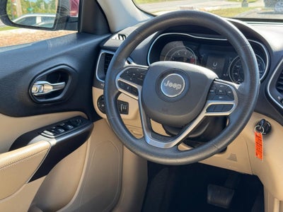 2019 Jeep Cherokee Latitude FWD