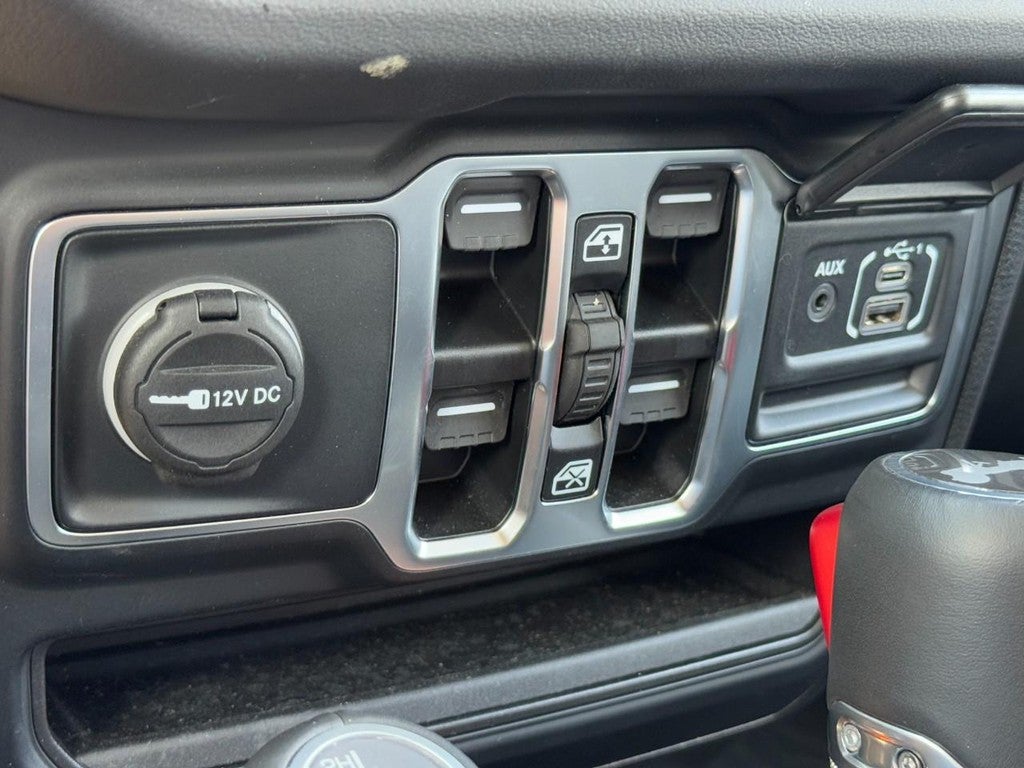 2025 Jeep Wrangler Sahara 4 Door 4x4