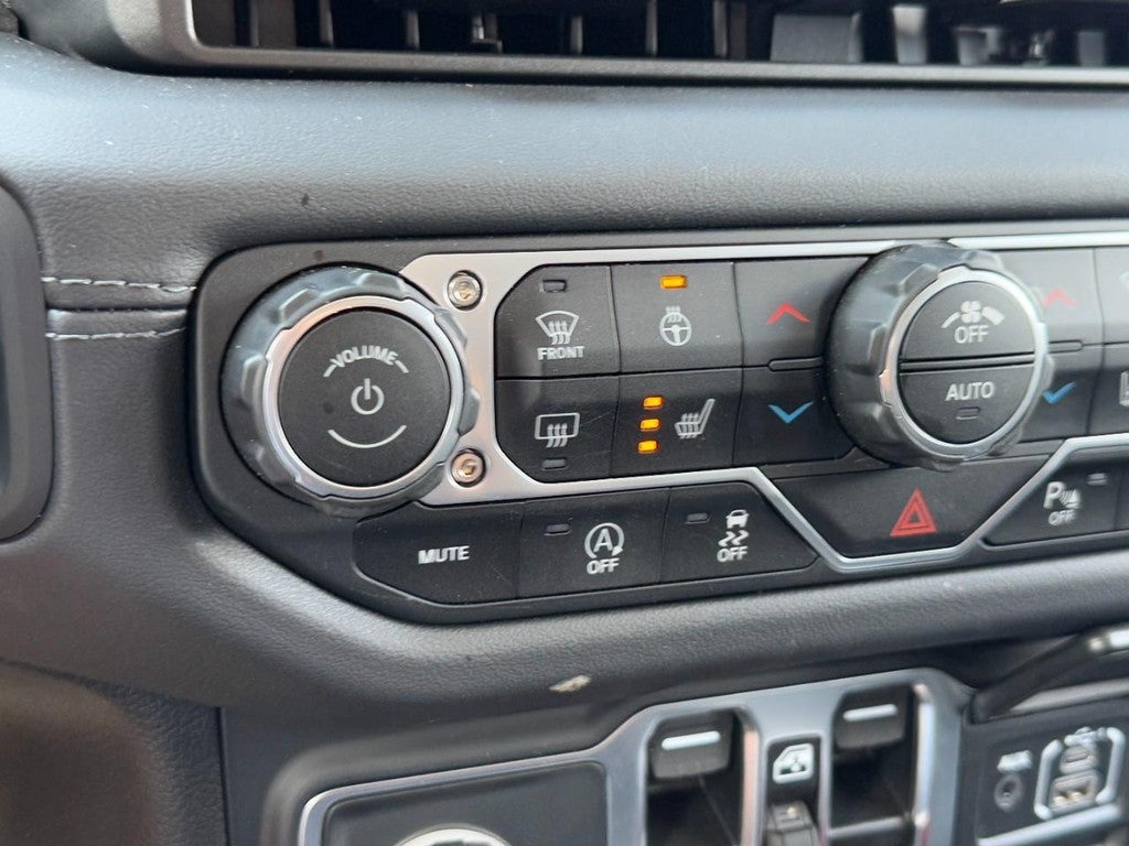 2025 Jeep Wrangler Sahara 4 Door 4x4