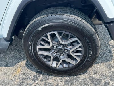 2025 Jeep Wrangler Sahara 4 Door 4x4