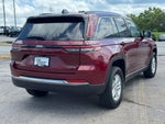 2023 Jeep Grand Cherokee Laredo 4x4