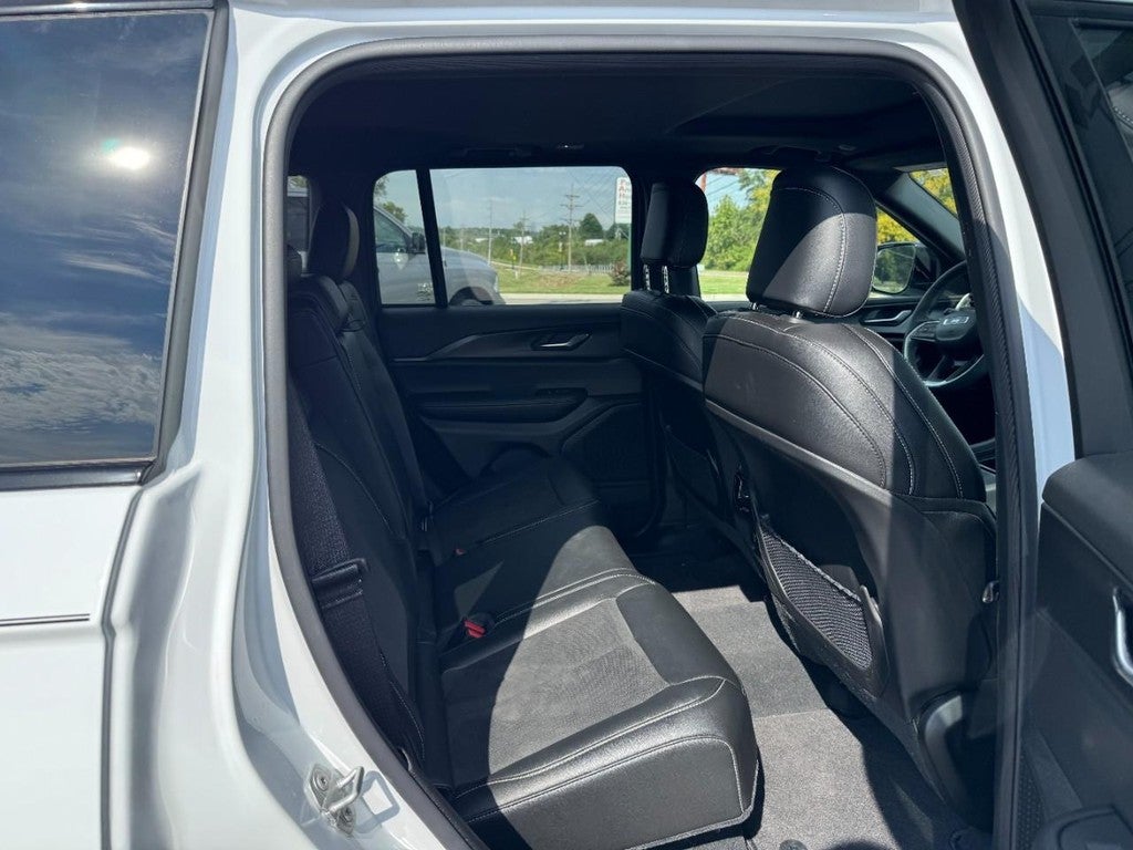 2025 Jeep Grand Cherokee Altitude X 4x4