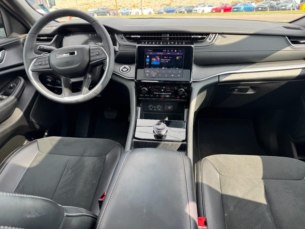 2025 Jeep Grand Cherokee Altitude X 4x4
