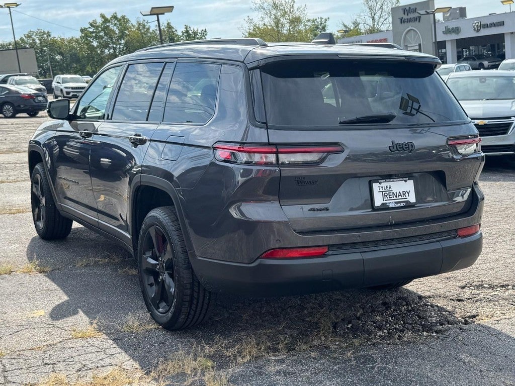 2023 Jeep Grand Cherokee L Altitude 4x4