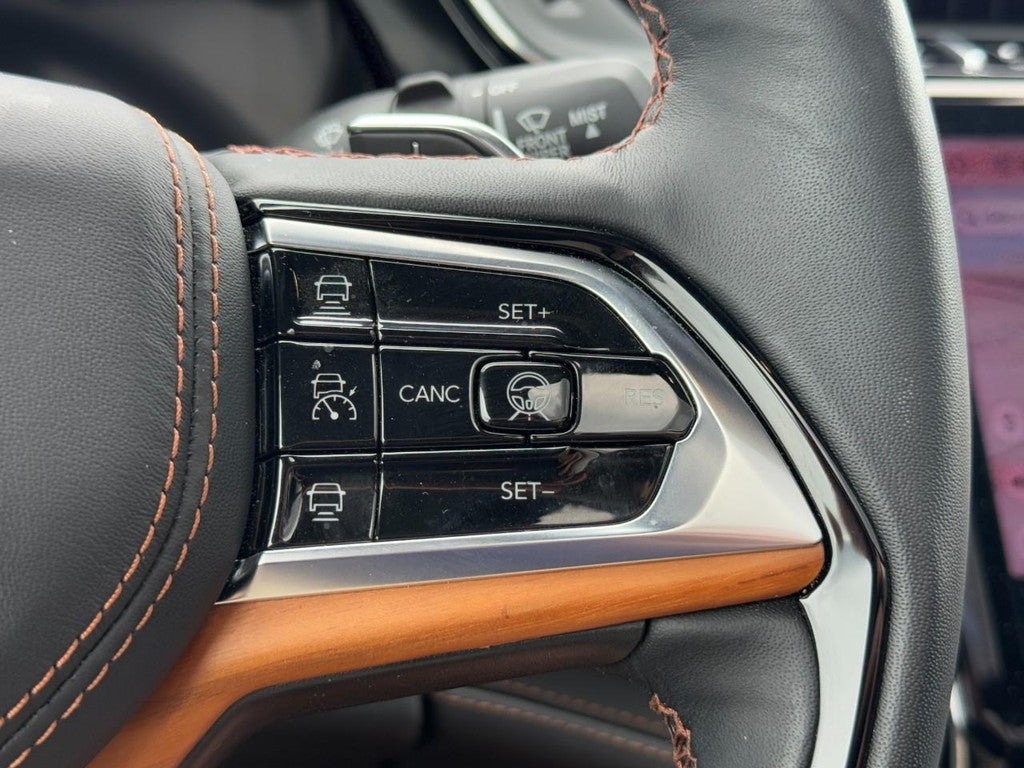 2025 Jeep Grand Cherokee L Summit Reserve 4x4