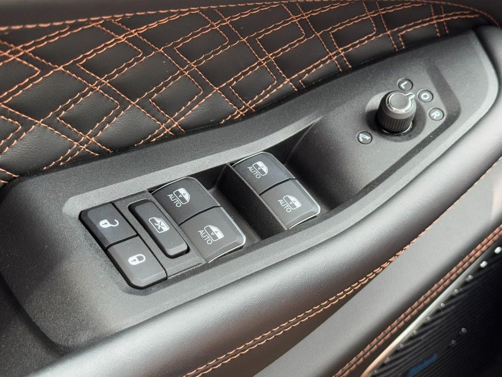 2025 Jeep Grand Cherokee L Summit Reserve 4x4