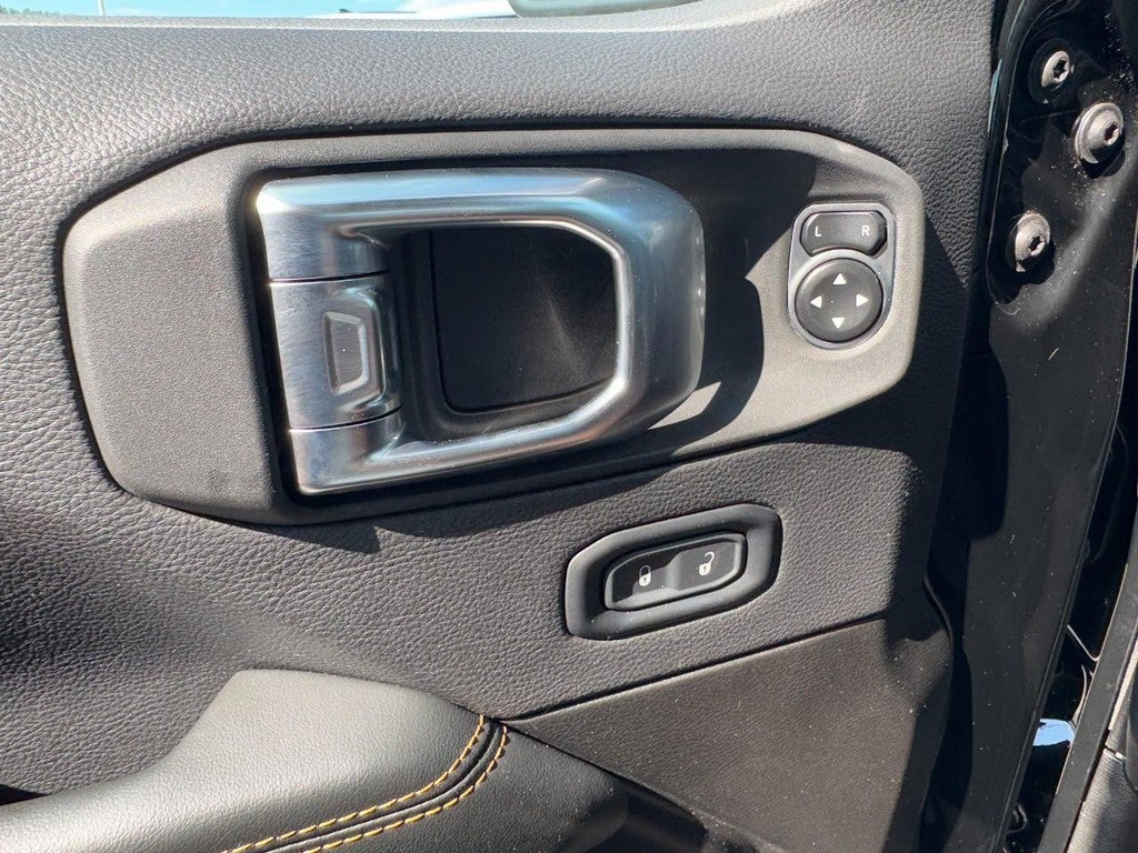 2025 Jeep Wrangler 4xe Sahara 4x4