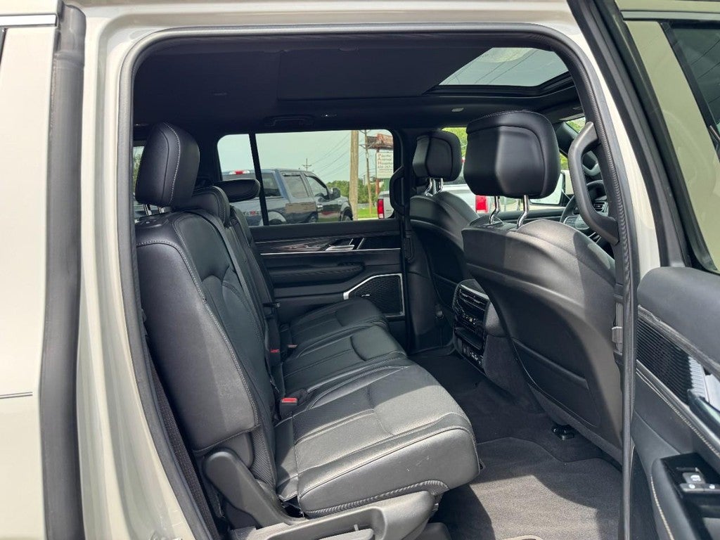 2022 Jeep Wagoneer Series II 4x4