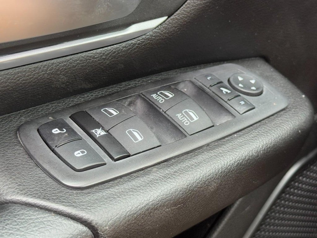 2023 RAM 1500 Big Horn 4x4 Crew Cab 5'7" Box