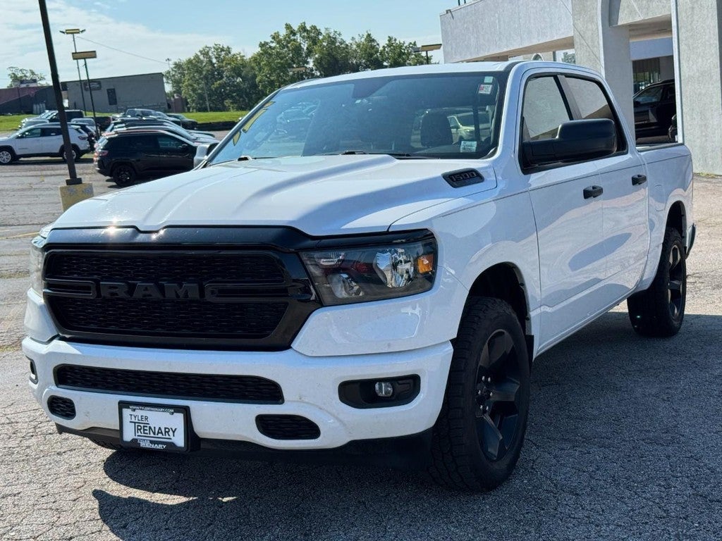 2024 RAM 1500 Tradesman 4x4 Crew Cab 5'7" Box