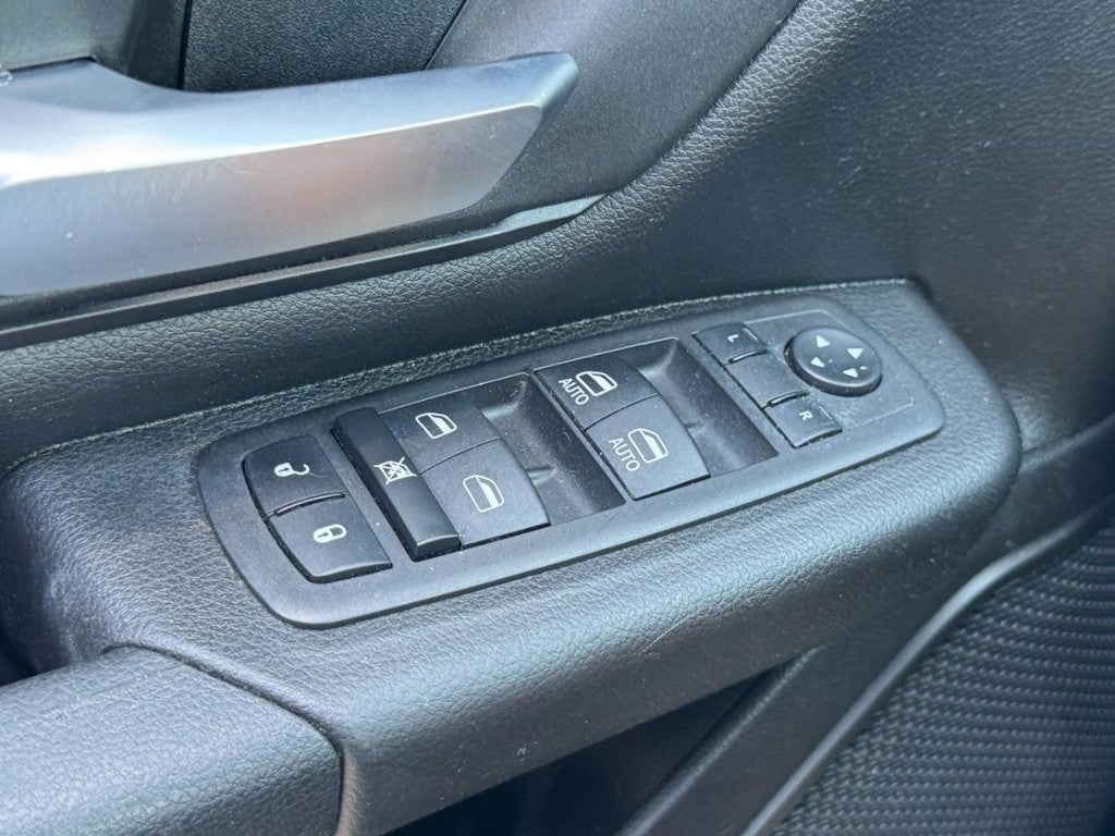 2024 RAM 1500 Tradesman 4x4 Crew Cab 5'7" Box