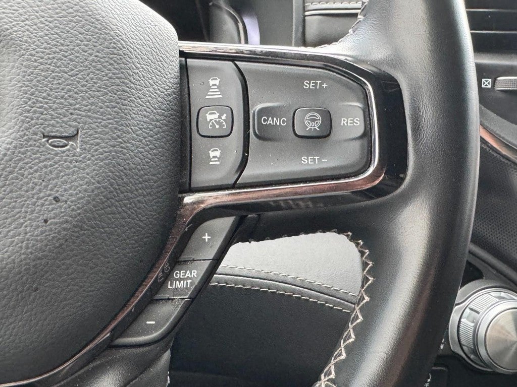 2025 RAM 1500 Limited 4x4 Crew Cab 5'7" Box