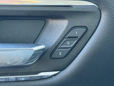 2022 RAM 1500 Laramie 4x4 Crew Cab 5'7" Box