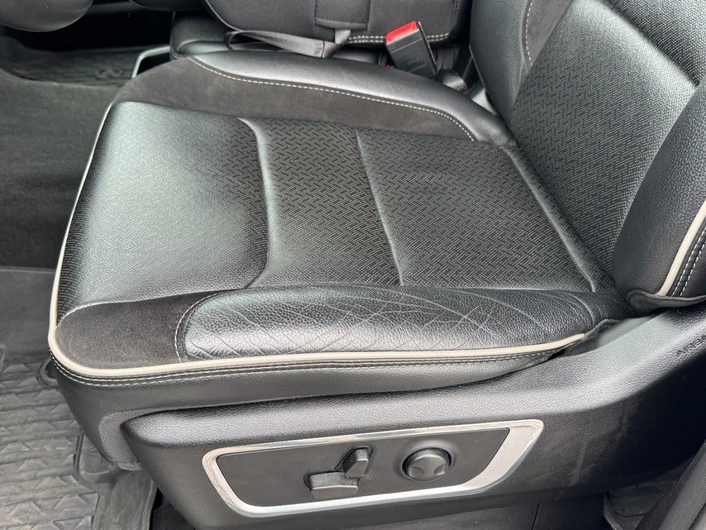 2022 RAM 1500 Laramie 4x4 Crew Cab 6'4" Box