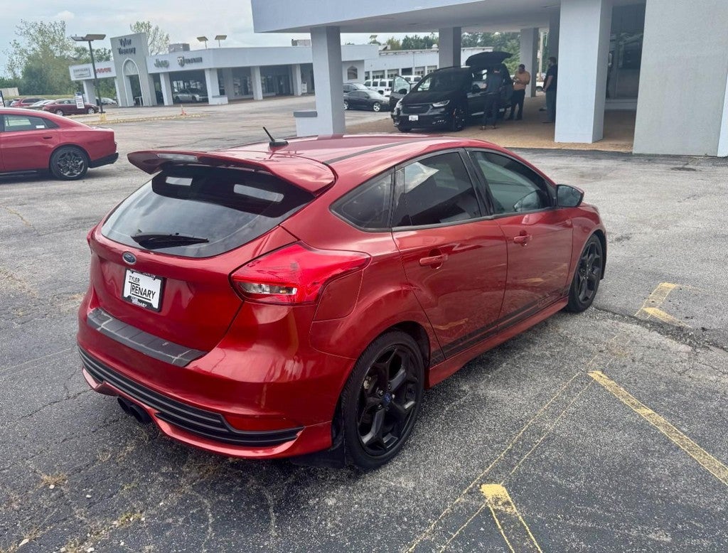 2018 Ford Focus Hatchback ST Hatch