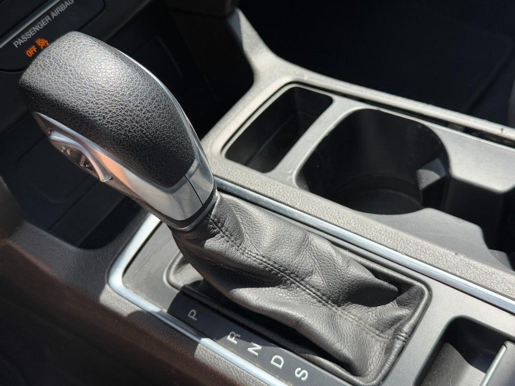 2019 Ford Escape S FWD