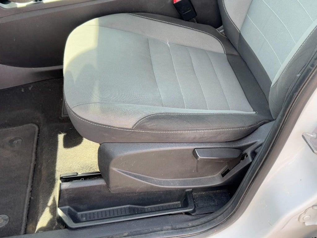 2019 Ford Escape S FWD