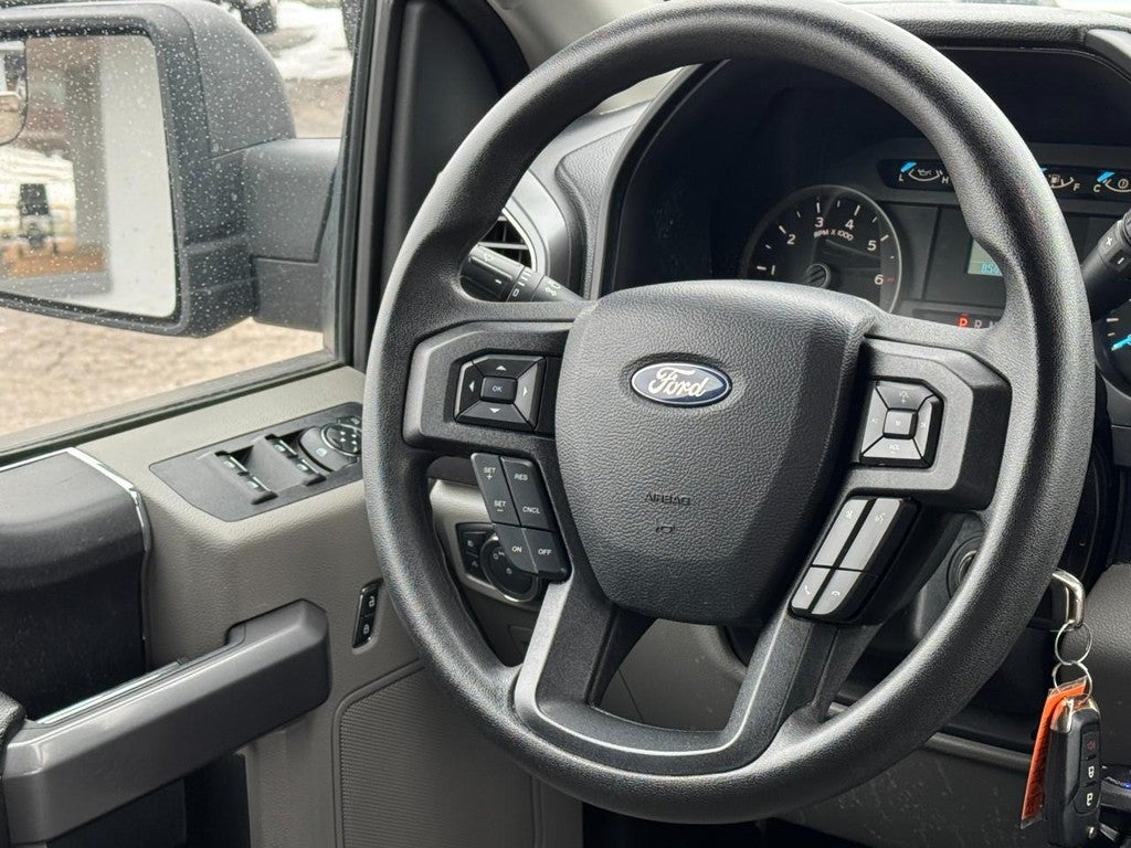 2020 Ford F-150 4WD SuperCrew Box