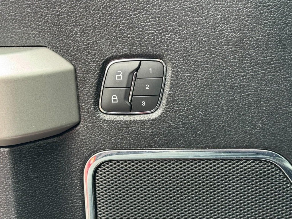 2018 Ford F-150 4WD SuperCrew Box