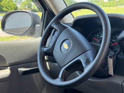 2013 Chevrolet Silverado 1500 2WD Reg Cab 133.0" Work Truck