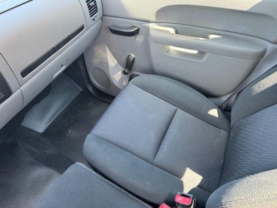 2013 Chevrolet Silverado 1500 2WD Reg Cab 133.0" Work Truck